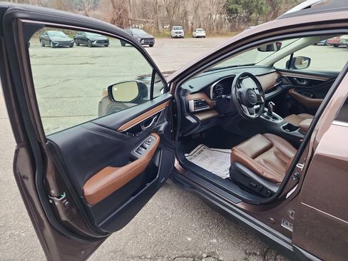 Used 2020 Subaru Outback Touring XT image 10