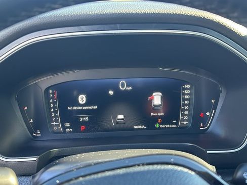 Used 2024 Honda Pilot Elite image 16