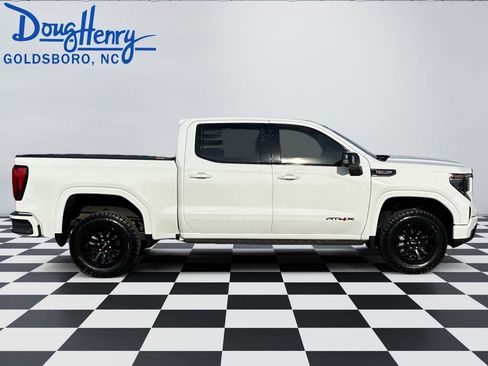 Used 2022 GMC Sierra 1500 AT4X AWD/4WD image 6