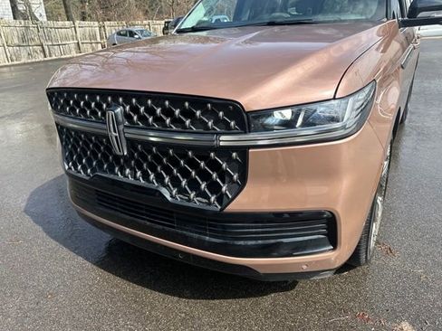 Certified 2025 Lincoln Navigator L Black Label AWD/4WD image 39