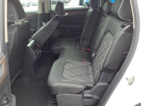 New 2026 Volkswagen Atlas SEL Premium R-Line image 19