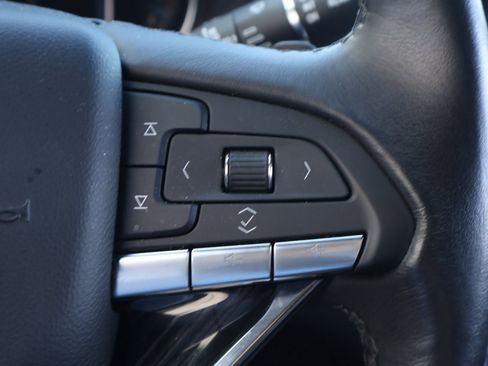 Used 2023 Cadillac XT6 Premium Luxury image 25