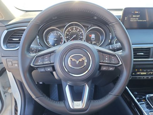 Used 2023 MAZDA CX-9 Touring image 21