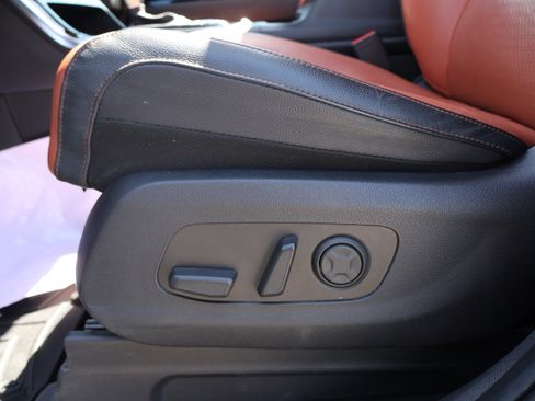Used 2024 Kia Carnival SX Prestige FWD image 45