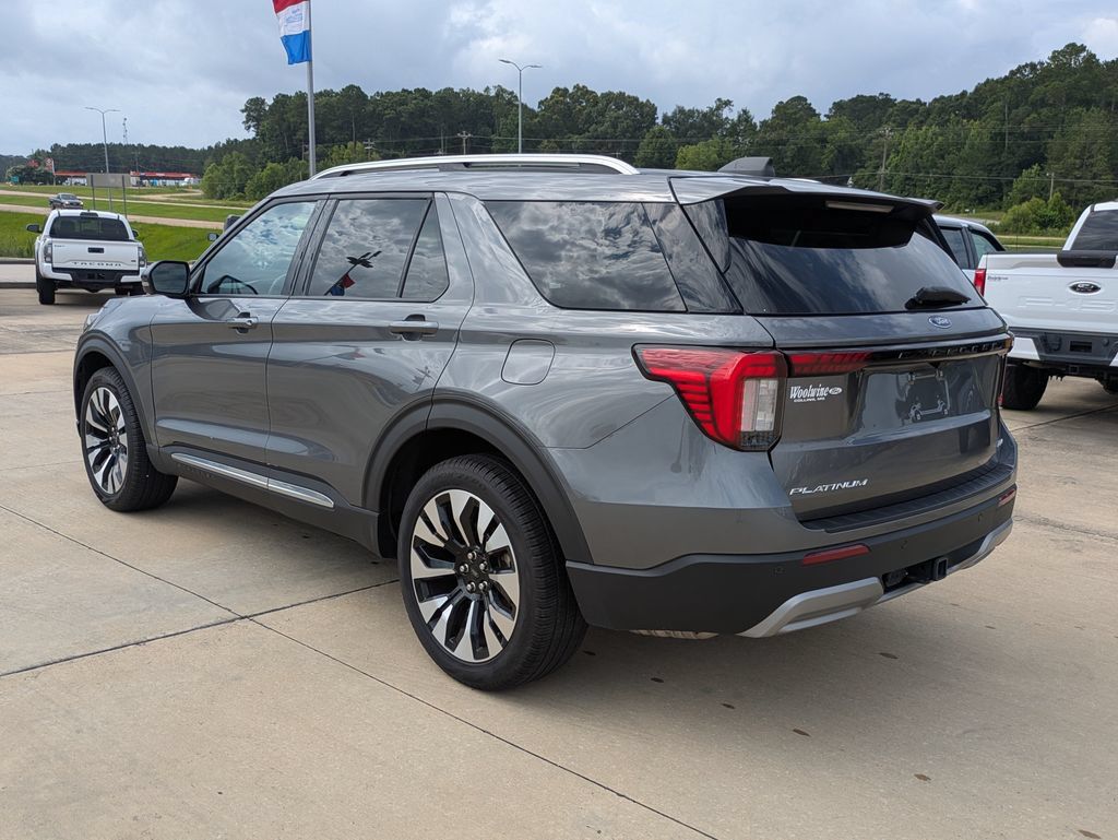 Used 2025 Ford Explorer Platinum w/ LUX Leather Package AWD/4WD image 6