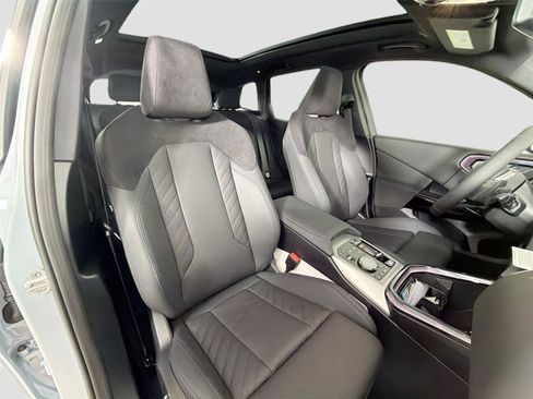 New 2026 BMW X3 xDrive30i w/ Premium Package AWD/4WD image 28