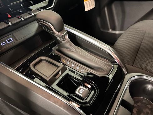 New 2026 GMC Canyon Elevation image 33