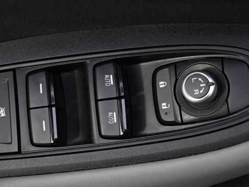 Used 2022 Subaru Outback Premium image 23