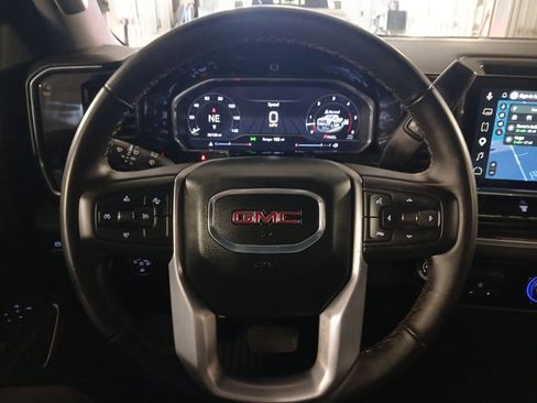 Used 2025 GMC Sierra 3500 SLE image 18