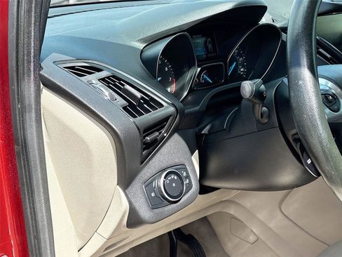 Used 2015 Ford Escape Titanium image 10