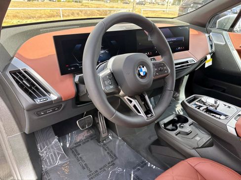 New 2026 BMW iX xDrive60 w/ M Sport Package image 21
