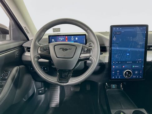 Used 2023 Ford Mustang Mach-E Select w/ Comfort Package Lite image 17