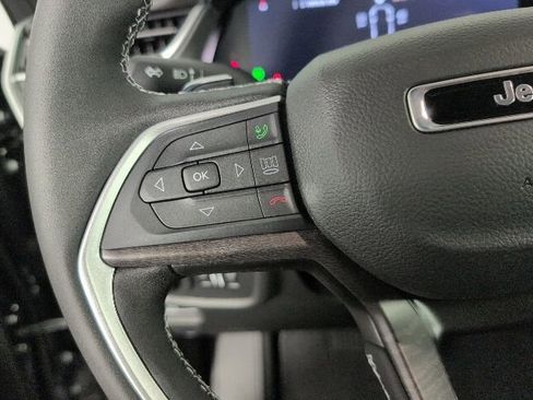 New 2025 Jeep Grand Cherokee L Limited AWD/4WD image 15