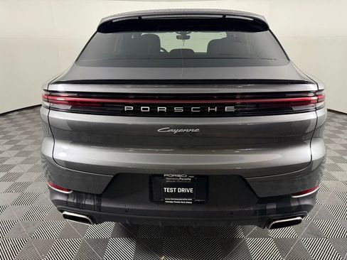 Certified 2026 Porsche Cayenne Coupe AWD/4WD image 5