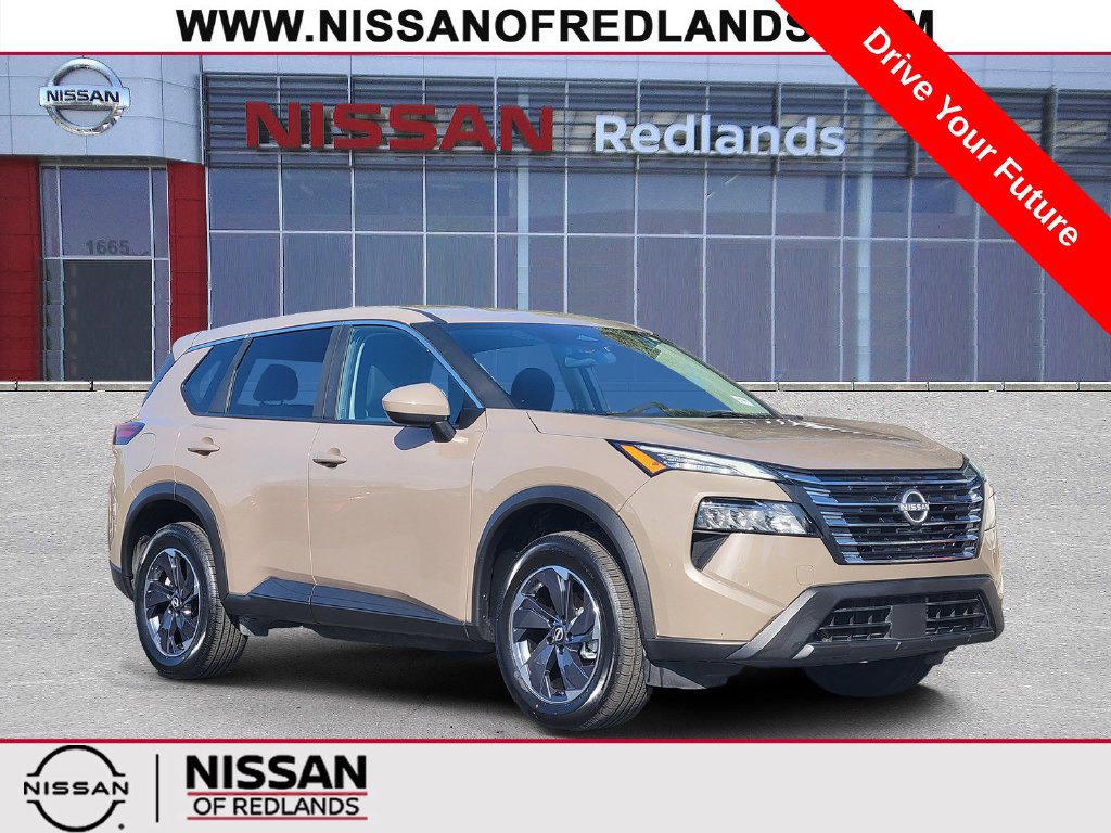 Used 2025 Nissan Rogue SV FWD image 1