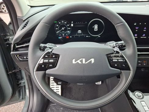 New 2025 Kia Niro Wave w/ Wave Preserve Package image 9
