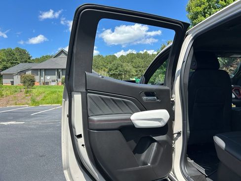 New 2026 GMC Canyon AT4X w/ AT4X AEV Edition AWD/4WD image 64