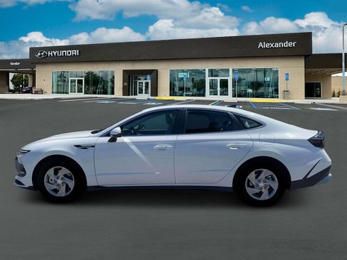 New 2026 Hyundai Sonata SE image 3