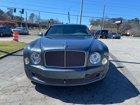 Used 2016 Bentley Mulsanne RWD image 2