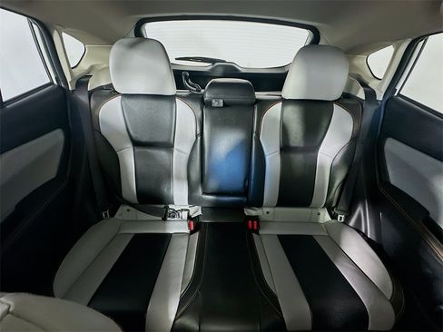 Used 2019 Subaru Crosstrek 2.0i Limited w/ Popular Package #4 image 13