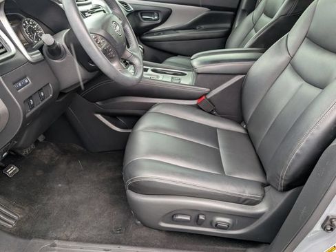 Used 2024 Nissan Murano SV w/ SV Midnight Edition Package AWD/4WD image 13