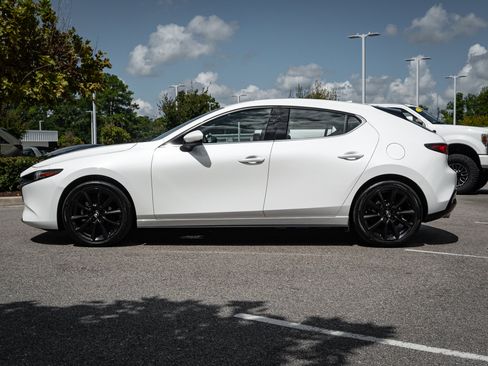 Certified 2025 MAZDA MAZDA3 2.5 S Hatchback w/ Premium Pkg FWD image 7