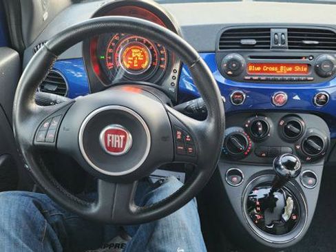 Used 2013 FIAT 500 Sport w/ Beats Audio Pkg FWD image 18