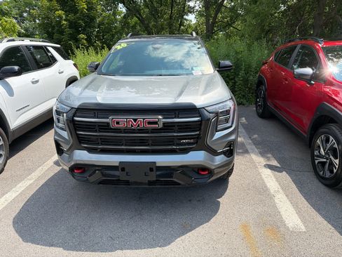 Used 2026 GMC Terrain AT4 w/ Convenience Package III AWD/4WD image 1