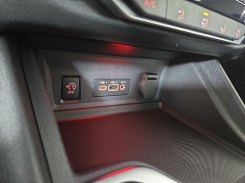 Used 2024 Nissan Sentra SV FWD image 25