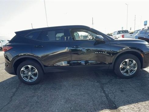 Used 2023 Chevrolet Blazer LT w/ LPO, Floor Liner Package image 9