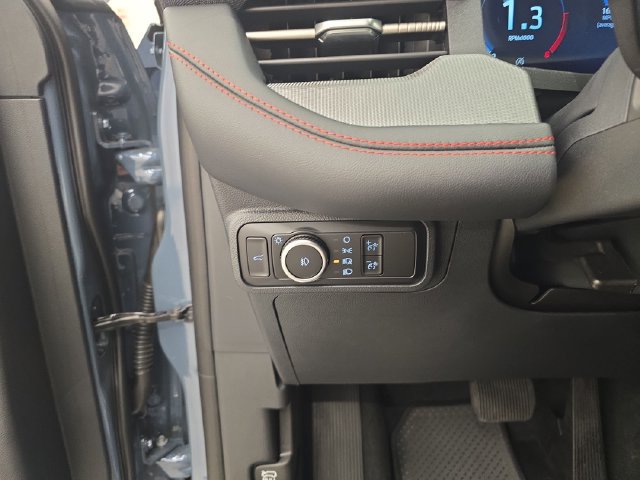 New 2026 Ford Explorer ST-Line AWD/4WD image 40