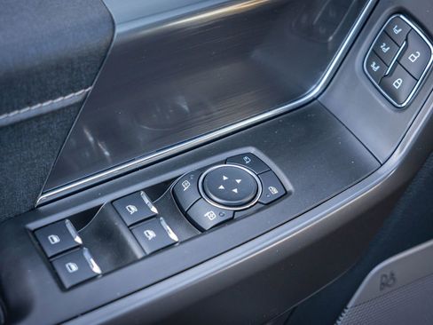 Used 2025 Ford F150 Lariat image 15