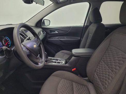 Used 2021 Chevrolet Equinox LT AWD/4WD image 17