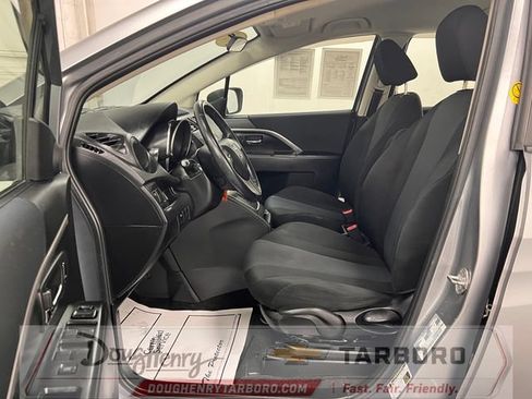 Used 2014 MAZDA MAZDA5 Touring FWD image 30