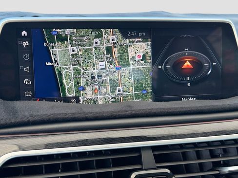 Used 2019 BMW 740i w/ Executive Package image 32