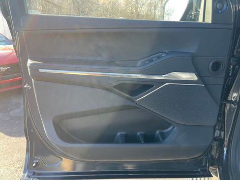 New 2025 Lincoln Navigator Reserve w/ Jet Appearance Package image 16