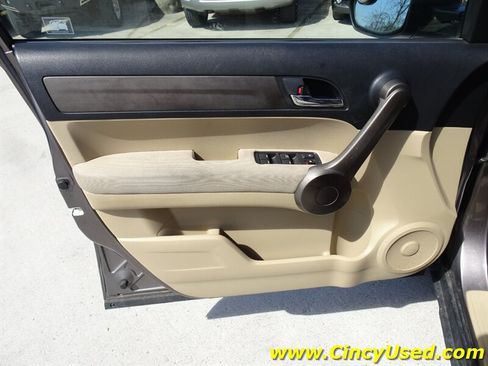 Used 2009 Honda CR-V LX image 27