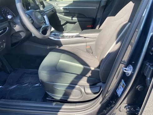 Used 2023 Hyundai Sonata SE FWD image 17