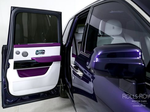 Used 2023 Rolls-Royce Cullinan image 26