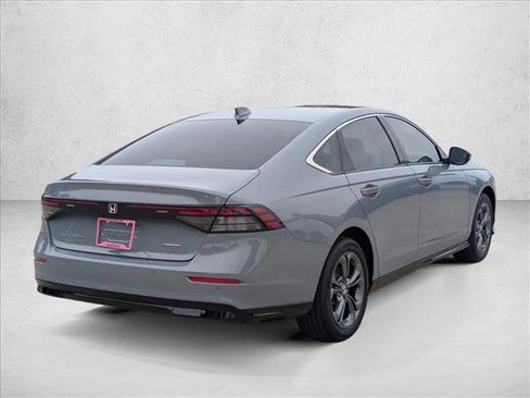 New 2025 Honda Accord EX-L image 2