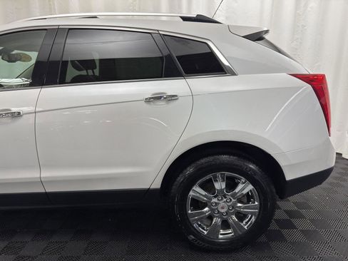 Used 2016 Cadillac SRX Luxury image 7