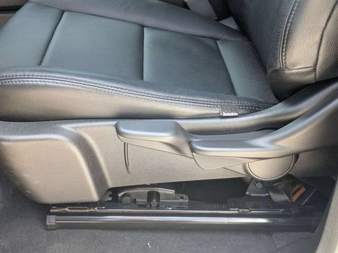 Used 2024 GMC Canyon Elevation w/ Convenience Package RWD image 20