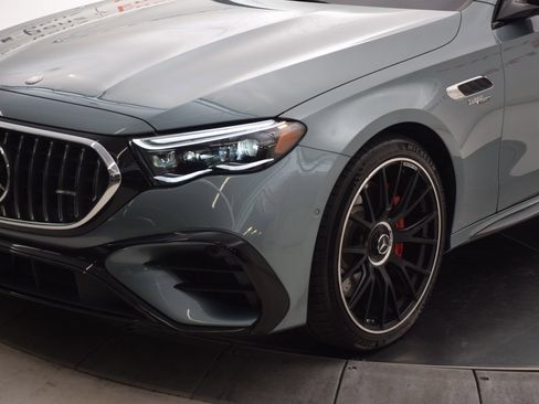 Used 2025 Mercedes-Benz E 53 AMG e 4MATIC Sedan image 9