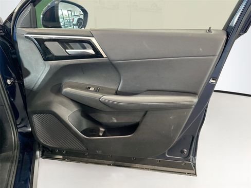 Used 2024 Mitsubishi Outlander SE FWD image 16