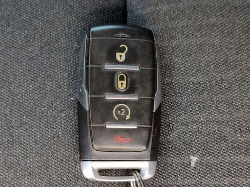 Used 2021 RAM 1500 Big Horn AWD/4WD image 36