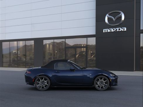 New 2026 MAZDA MX-5 Miata Grand Touring w/ Weather Package RWD image 5