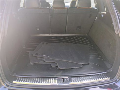 Used 2018 Porsche Cayenne S image 6