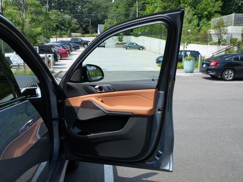 New 2026 BMW X5 xDrive40i w/ Executive Package image 22