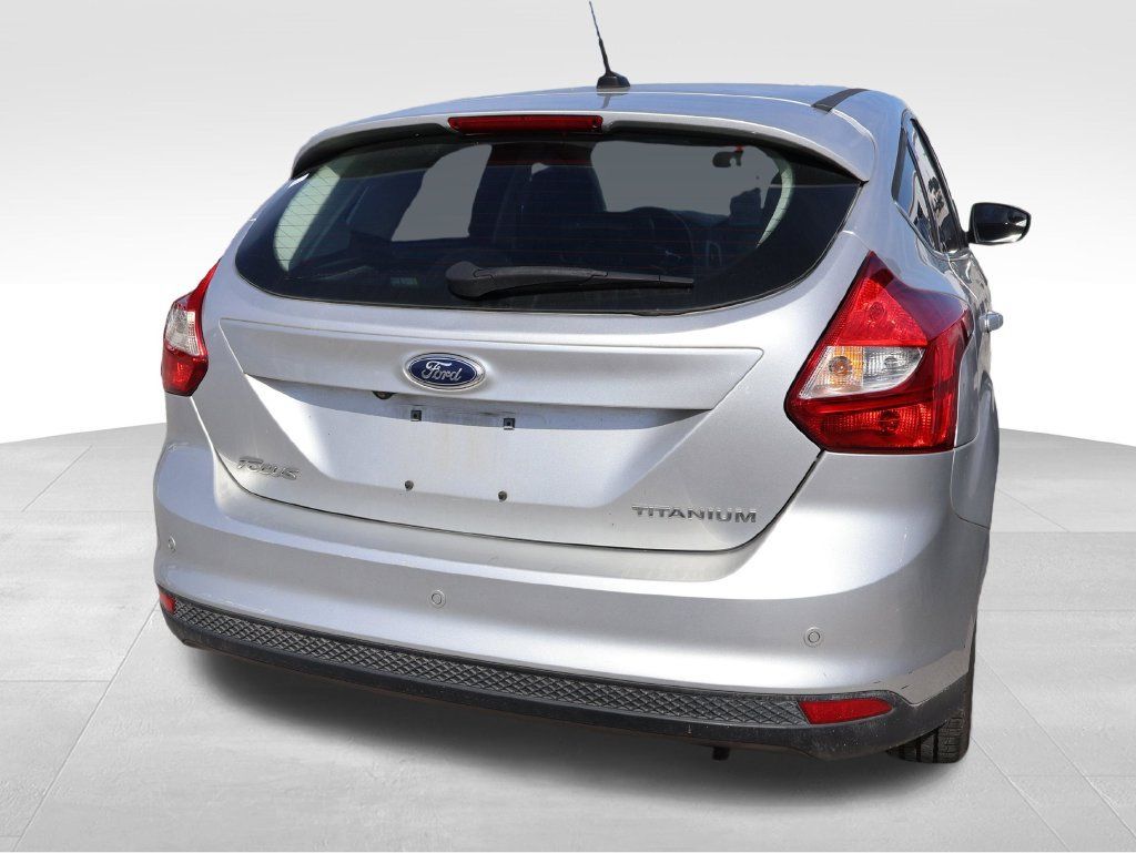 Used 2014 Ford Focus Titanium FWD image 17