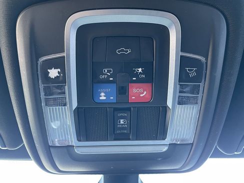 Used 2020 RAM 2500 Laramie AWD/4WD image 33